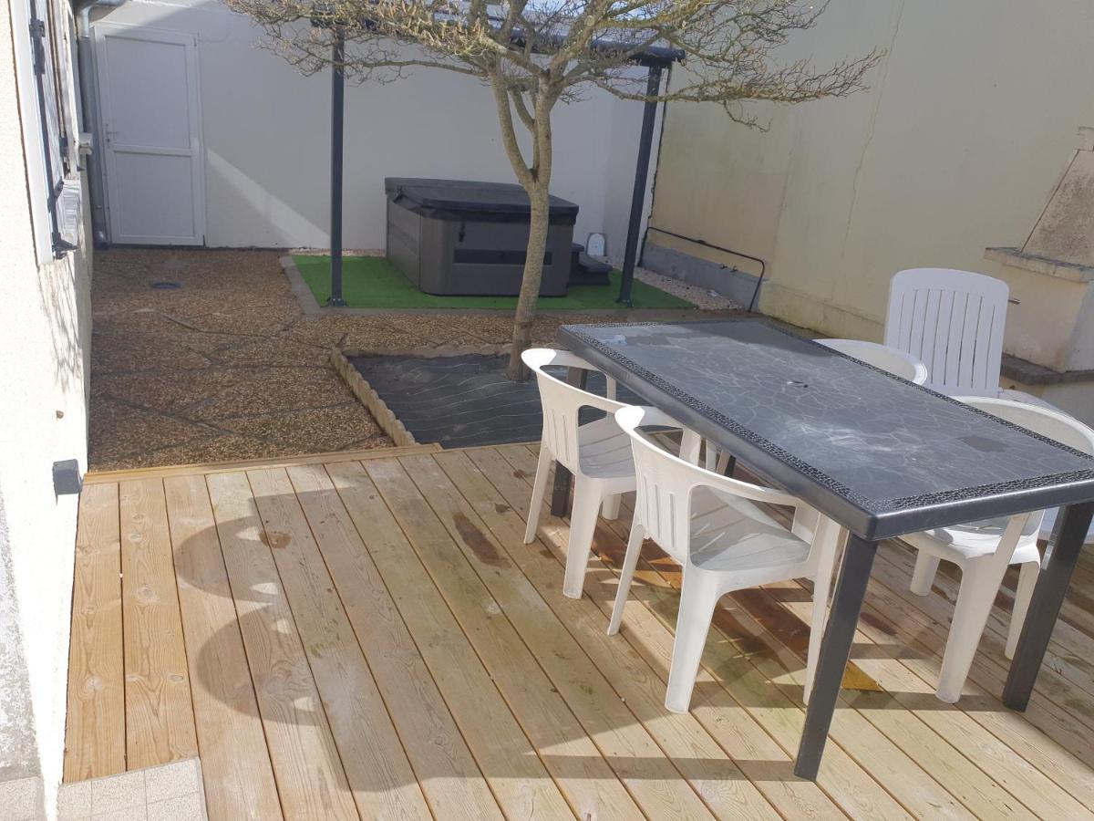L Embrun Jacuzzi Villa Saint-Malo Kültér fotó